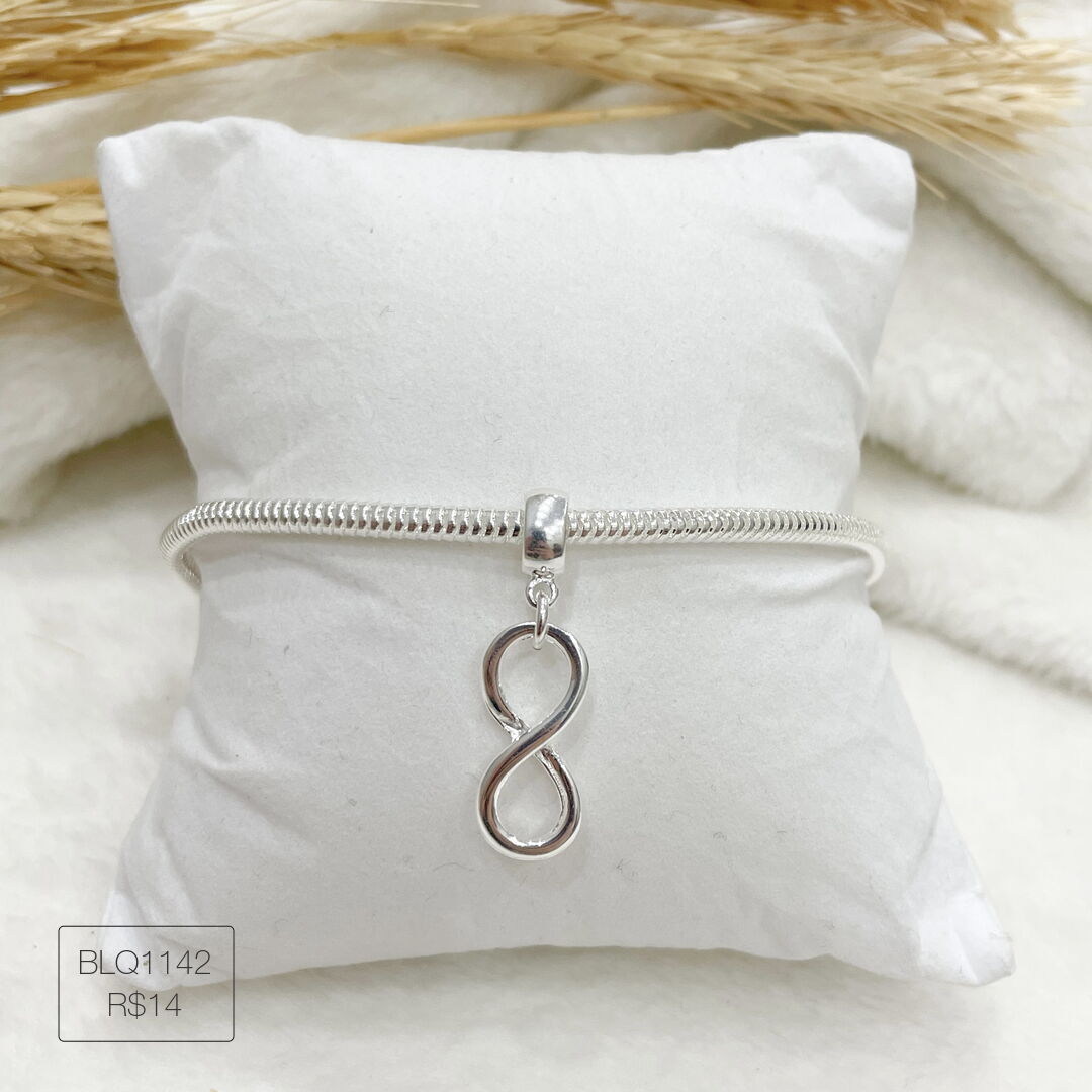 Berloque Infinito Liso Pendurado Prateado